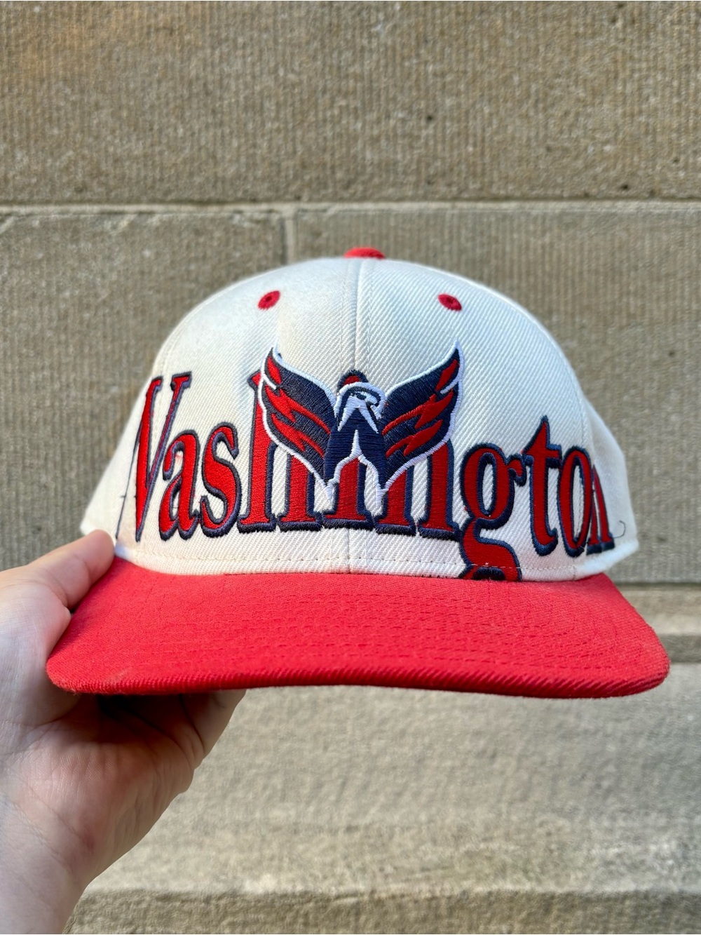 Washington Capitals VTG Y2K Reebok NHL Face Off snapback hat OSFA